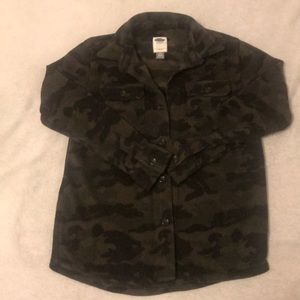 Boys Old Navy Fleece Button Up